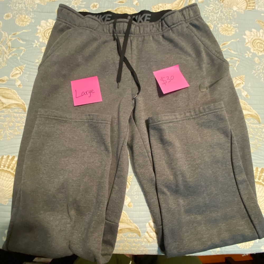 Sweat pants